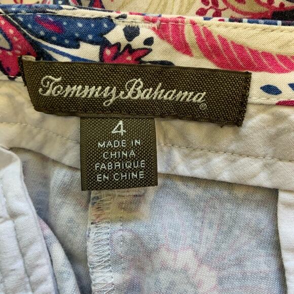 Tommy Bahama Pink, Blue and White Paisley Floral Cotton Stretch Shorts sz 4 - Picture 3 of 4
